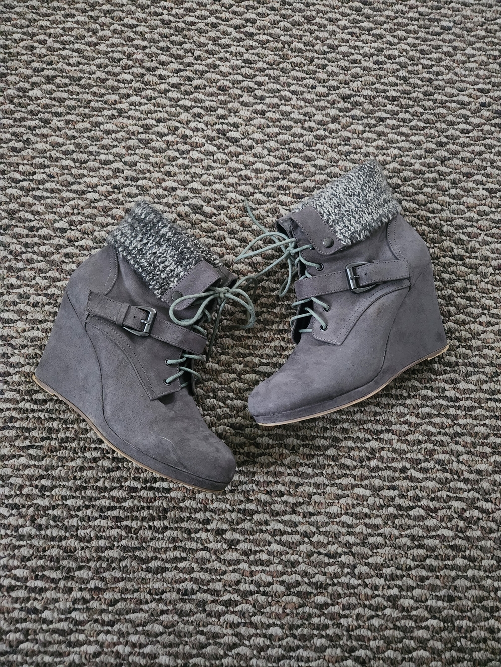 JustFab Gray Knit-Cuff Wedge Booties Size 10